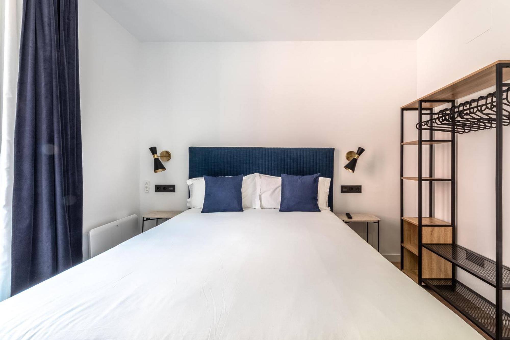 Arenal Suites Bilbao Exterior photo