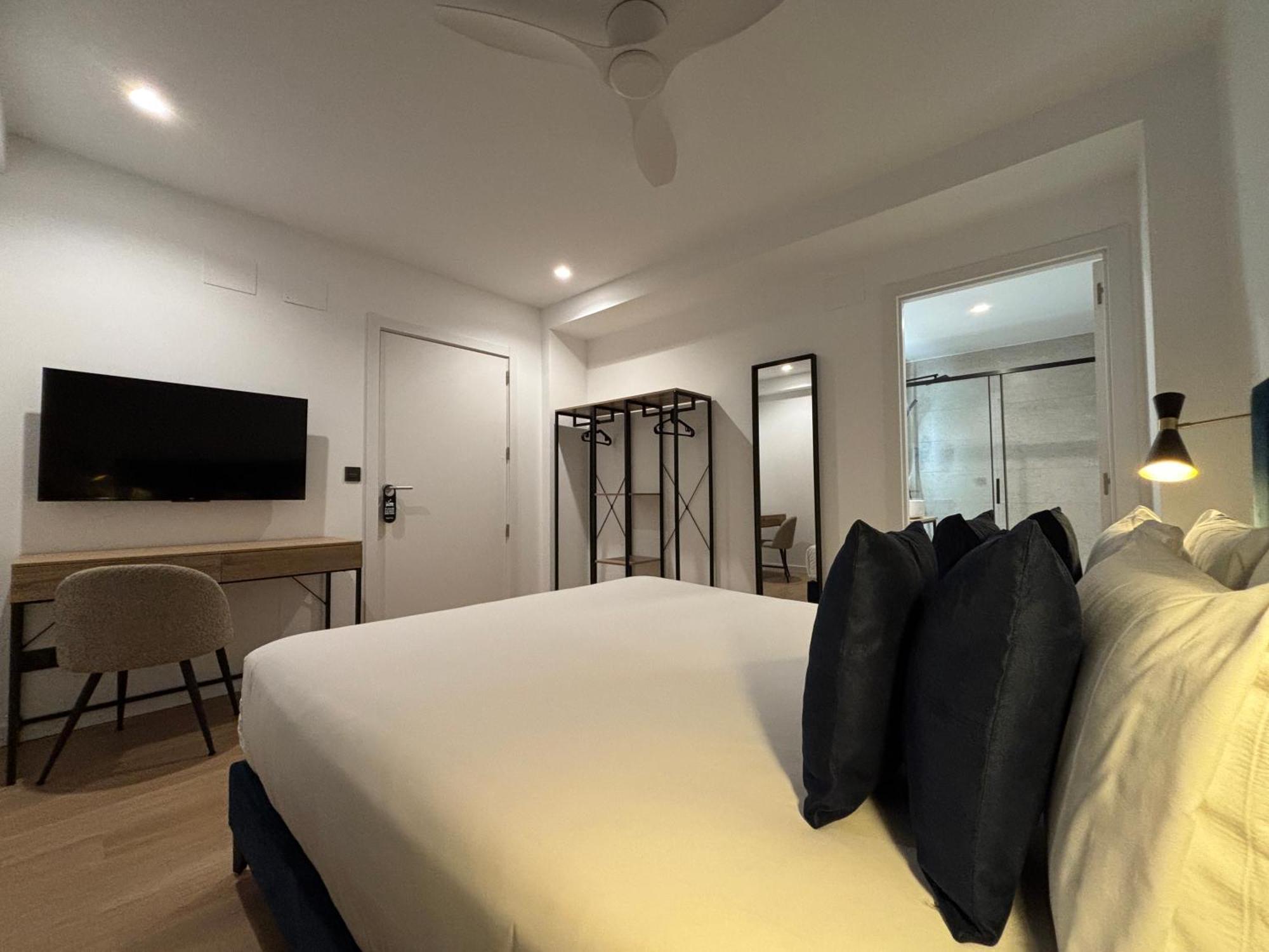 Arenal Suites Bilbao Exterior photo