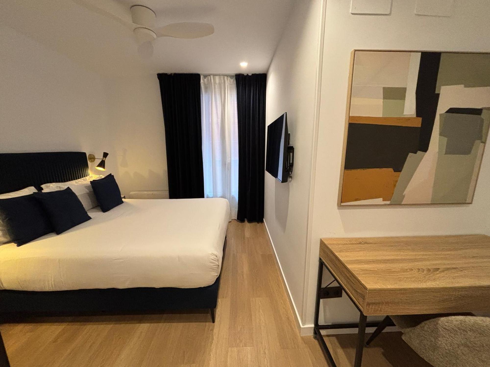 Arenal Suites Bilbao Room photo