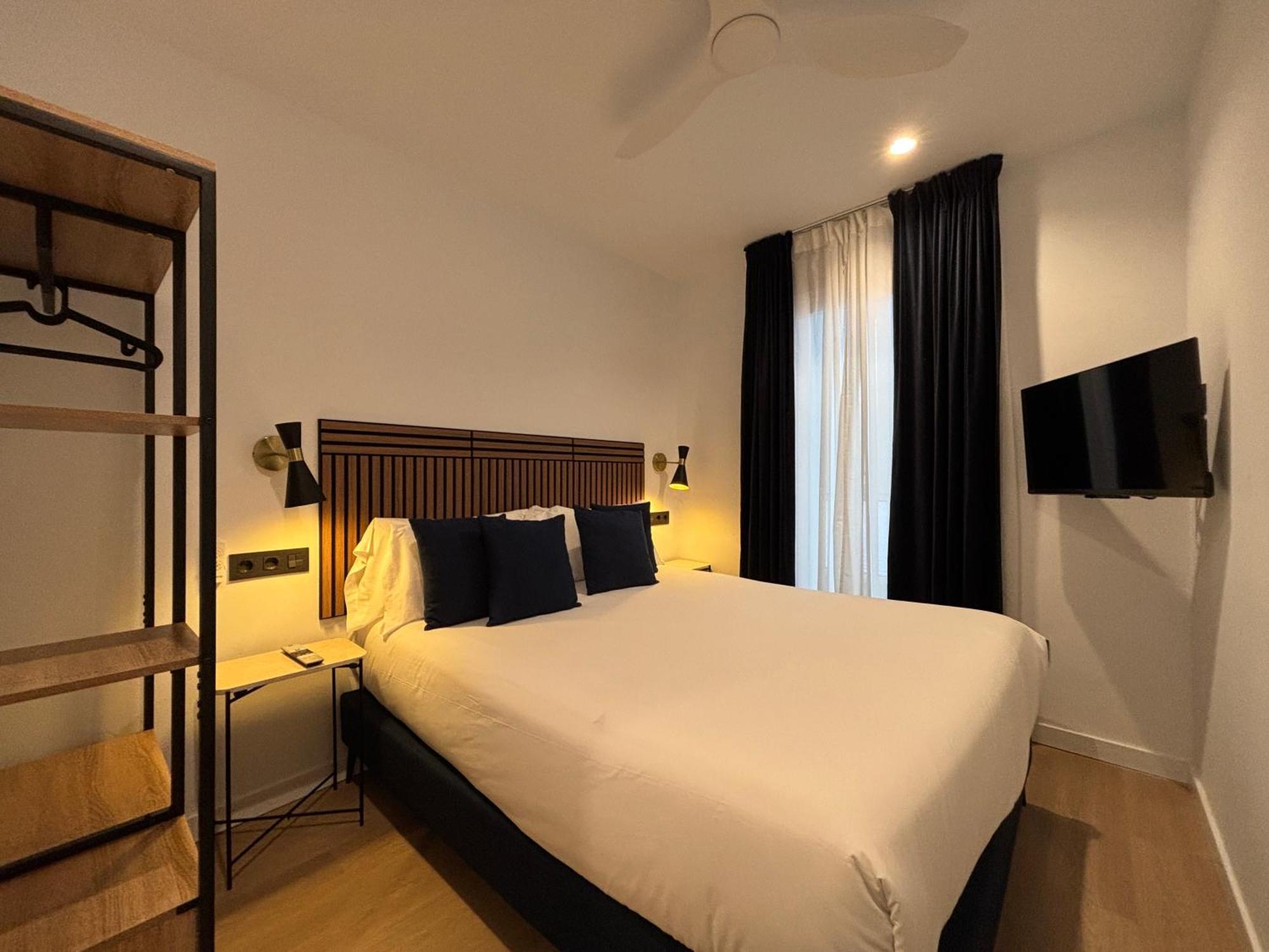 Arenal Suites Bilbao Exterior photo
